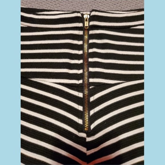 Candie's Black & White Striped Circle Skirt - Picture 3 of 5